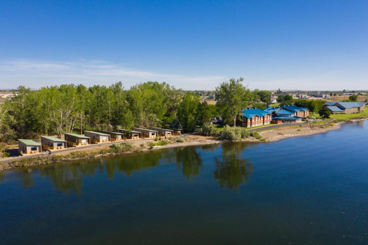 Boardman River Lodge And Cabins מראה חיצוני תמונה